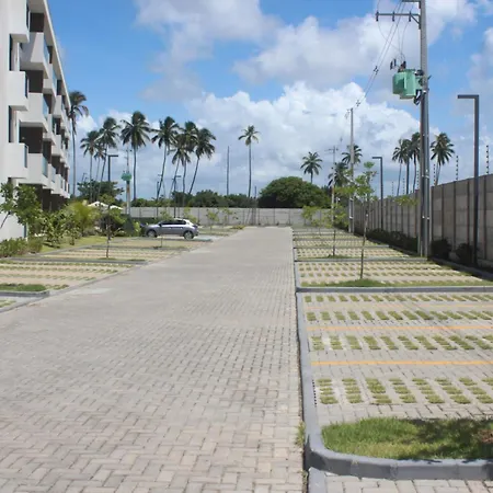 Makia Beach Experience B 114-3